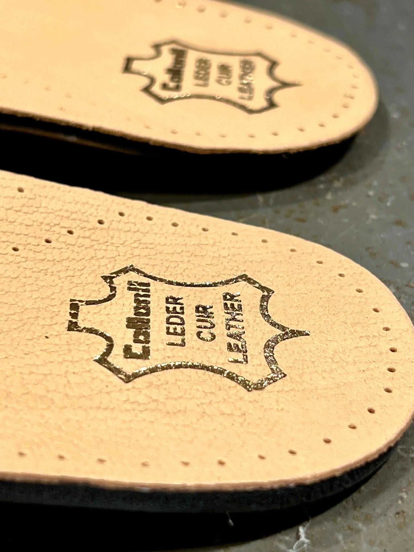 コロニル、レザーインソール