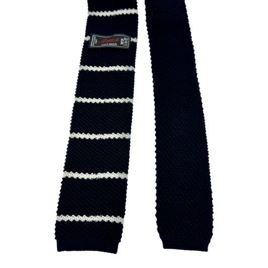 Ascot, Krawatte aus Wollstrick, blau mit weißen Streifen