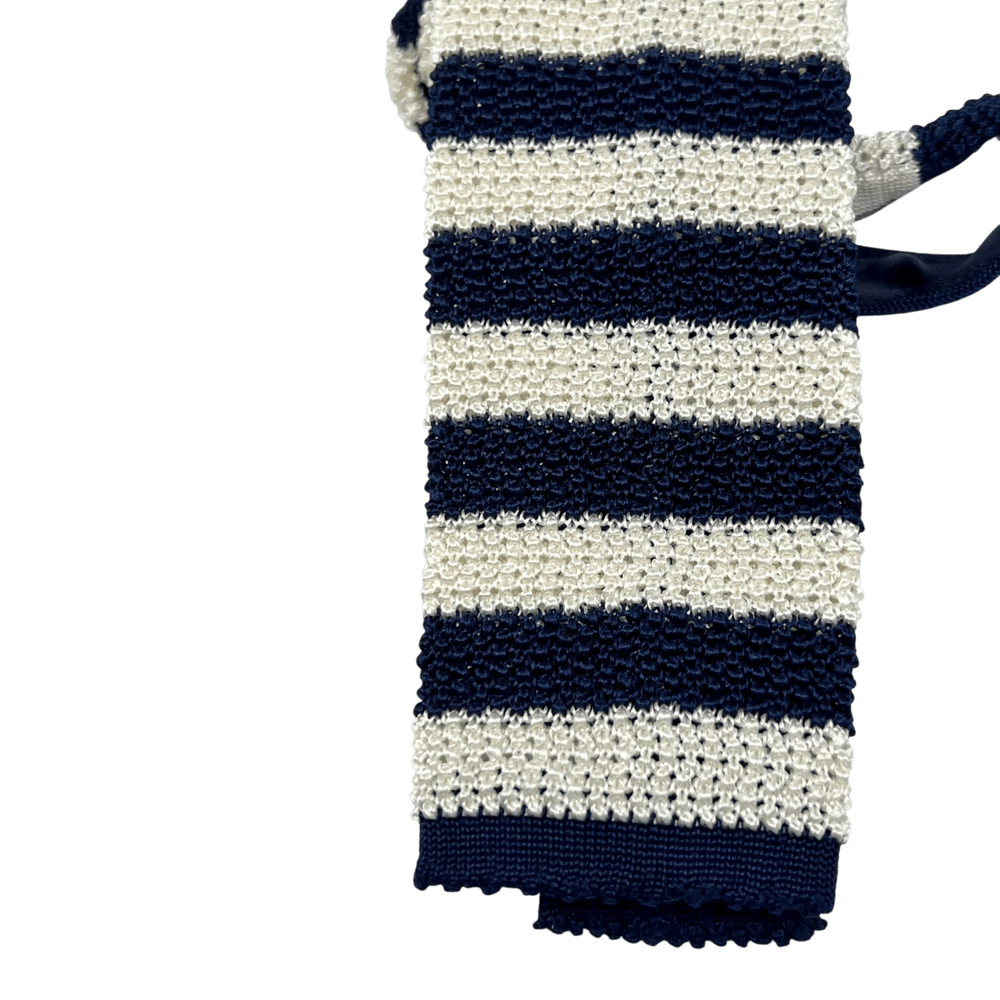 UNIT Hamburg - Ascot, Seidenstrickkrawatte, blau - weiß - Ascot