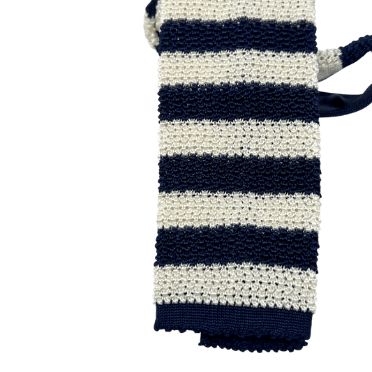 UNIT Hamburg - Ascot, Seidenstrickkrawatte, blau - weiß - Ascot
