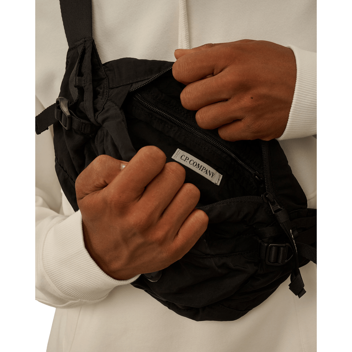 UNIT Hamburg - C.P. Company Waistbag Nylon B – Umhängetasche, schwarz - C.P. Company
