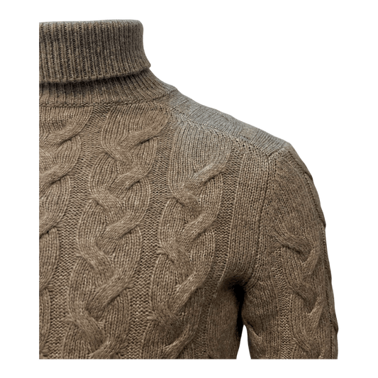 UNIT Hamburg - Never Laundry, Zopfstrick, Rollkragen, sand - Never Laundry